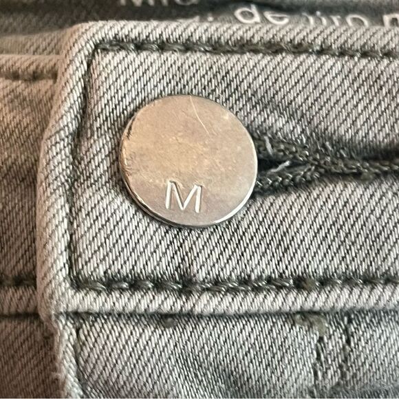 Mossimo Jean Shorts 8/29 Mid Rise Midi Casual Shorts Super Stretch - Picture 9 of 12